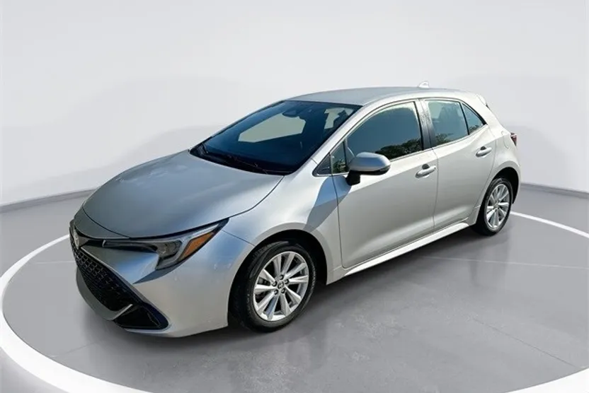 2024 Toyota Corolla SE photo 1