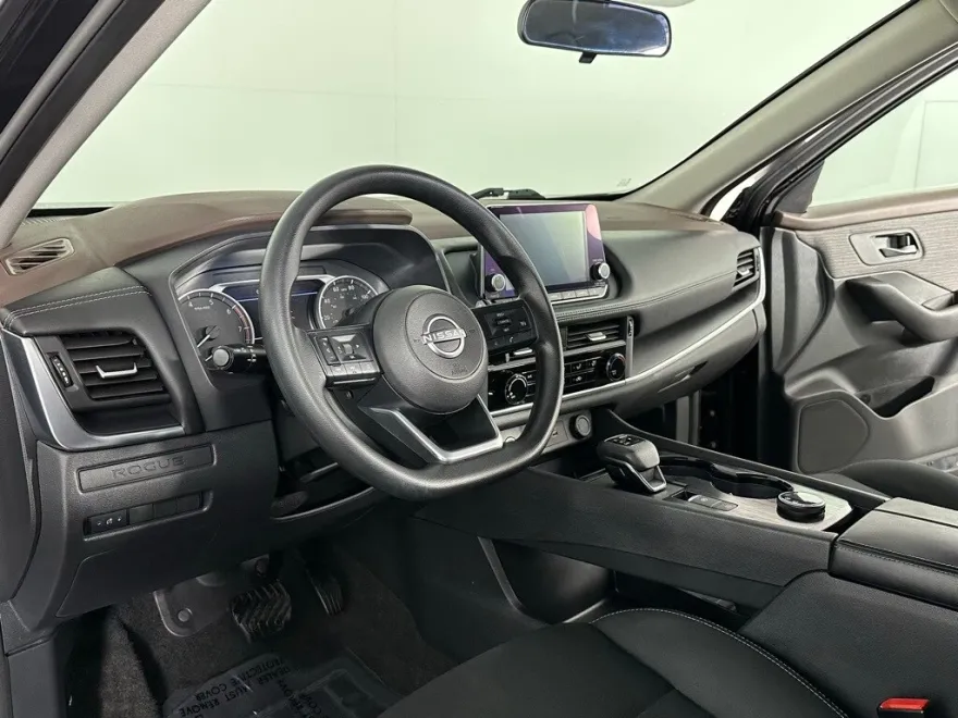 2023 Nissan Rogue S photo 1