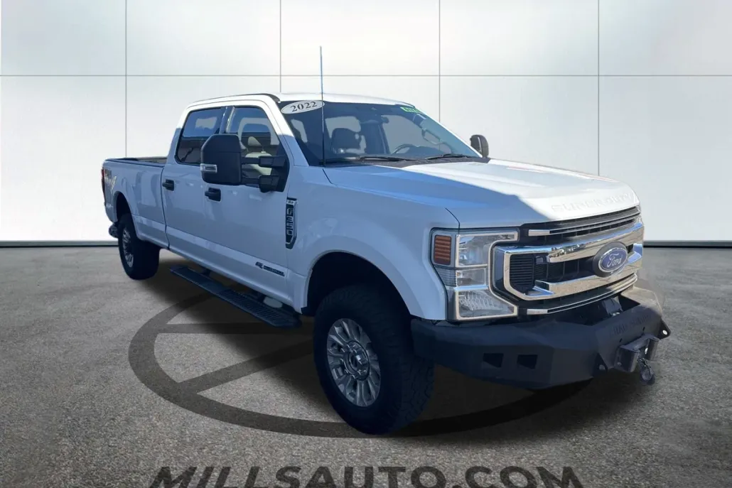 2022 Ford F-350 XLT photo 1