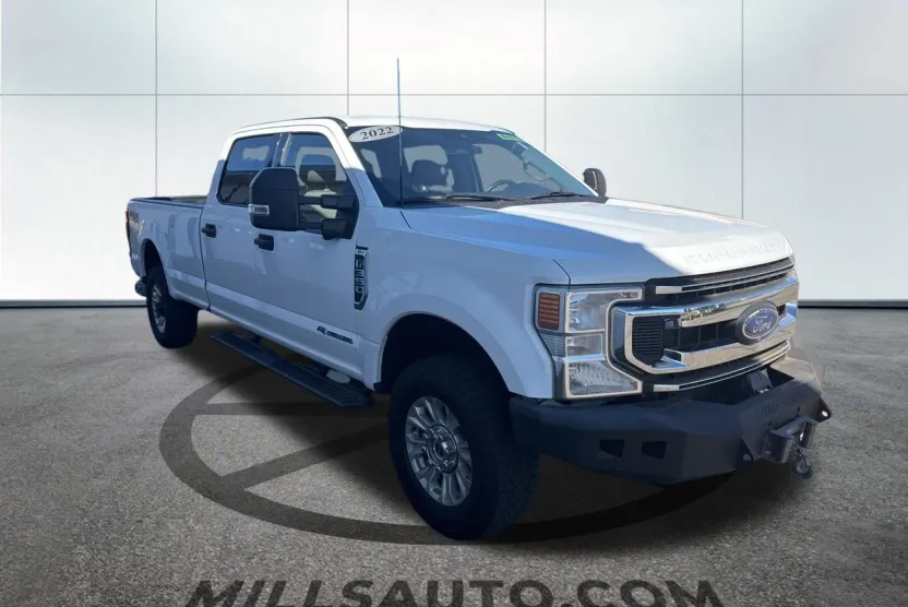 2022 Ford F-350 XLT photo 1
