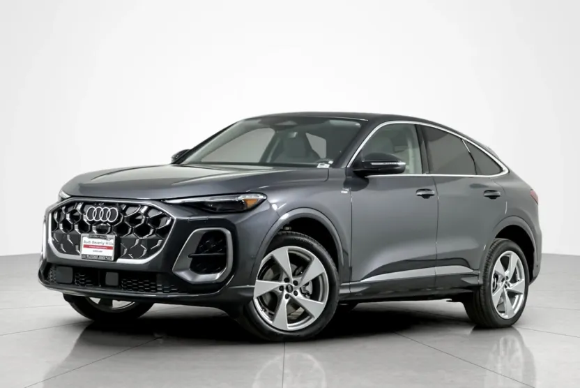 2025 Audi Q5 Sportback Premium Plus TFSI photo 1
