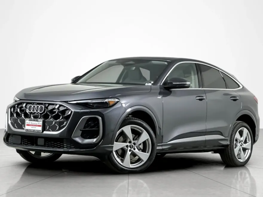 2025 Audi Q5 Sportback Premium Plus TFSI photo 1