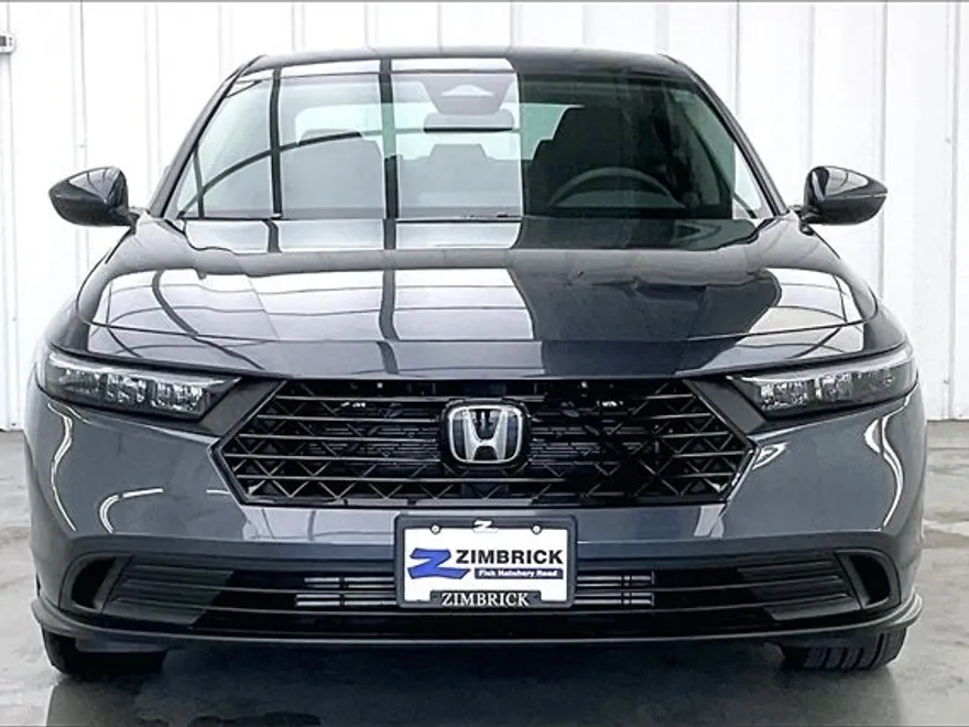 2025 Honda Accord LX photo 1