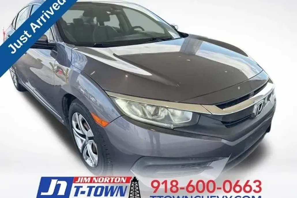 2016 Honda Civic LX photo 1