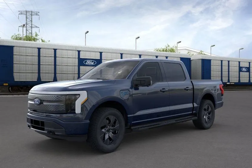 2025 Ford F-150 Lightning photo 1