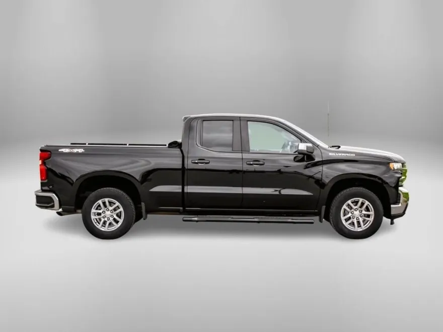 2019 Chevrolet Silverado 1500 LT photo 1