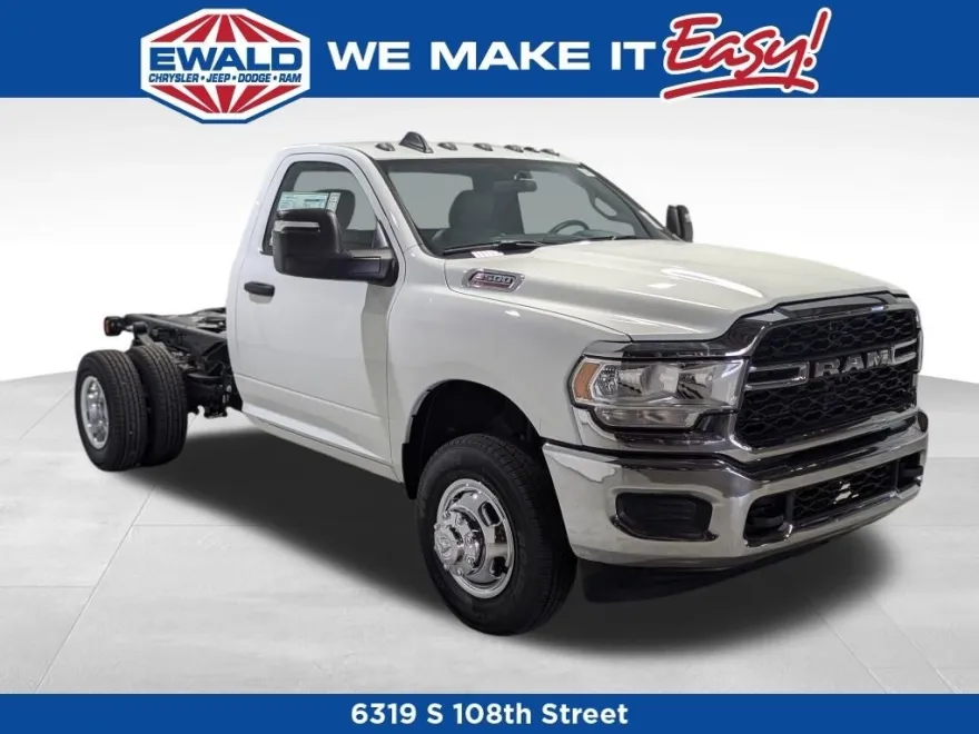 2024 Ram 3500 Tradesman photo 1