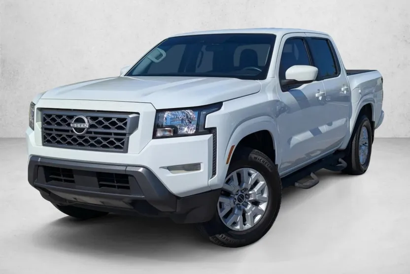 2023 Nissan Frontier SV Crew Cab photo 1