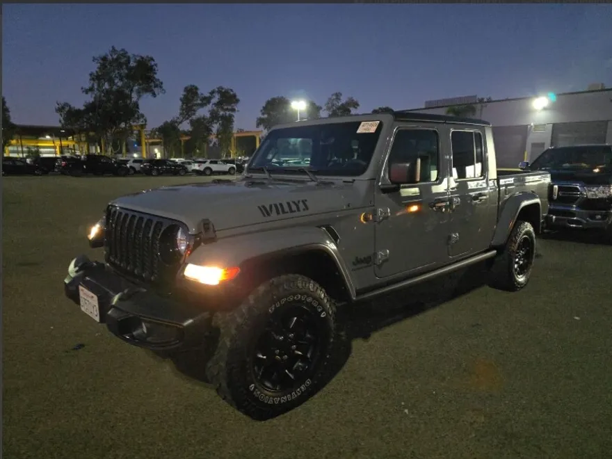 2023 Jeep Gladiator Sport photo 1