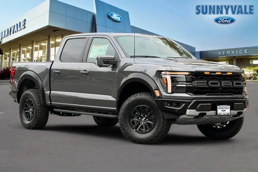 2025 Ford F-150 Raptor photo 1