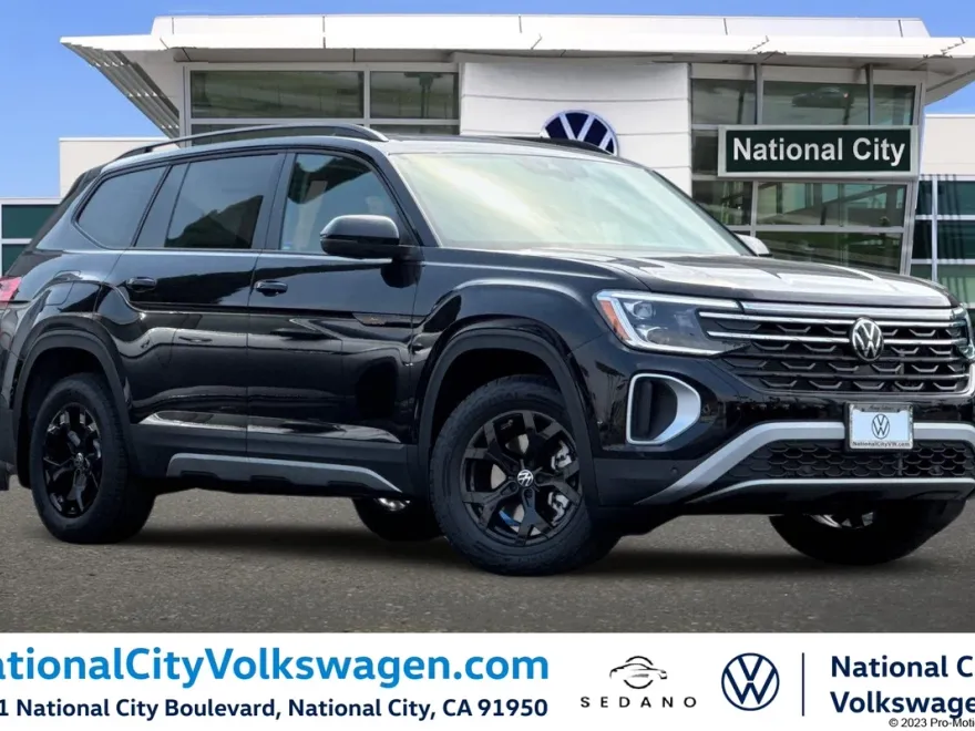 2025 Volkswagen Atlas Peak Edition SE photo 1