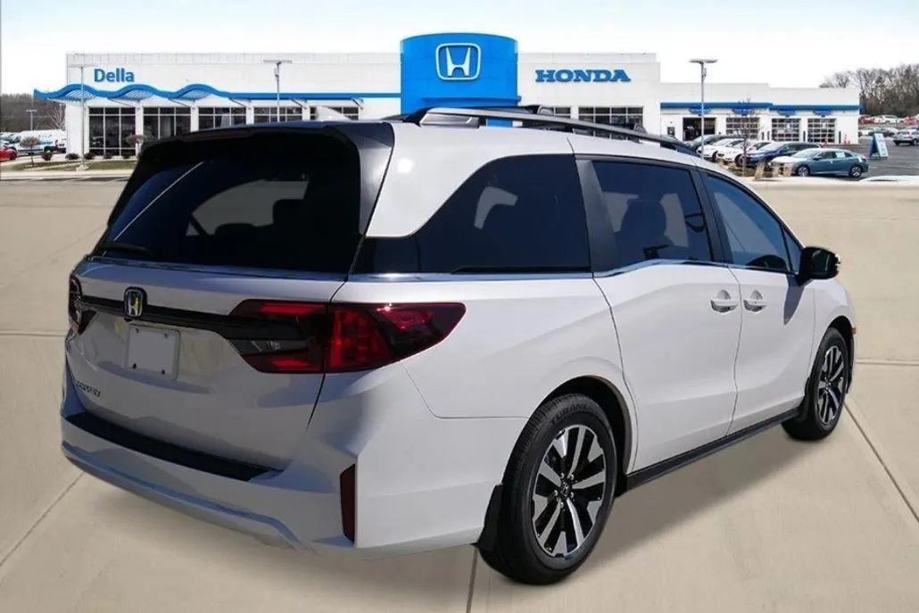 2026 Honda Odyssey EX-L photo 1