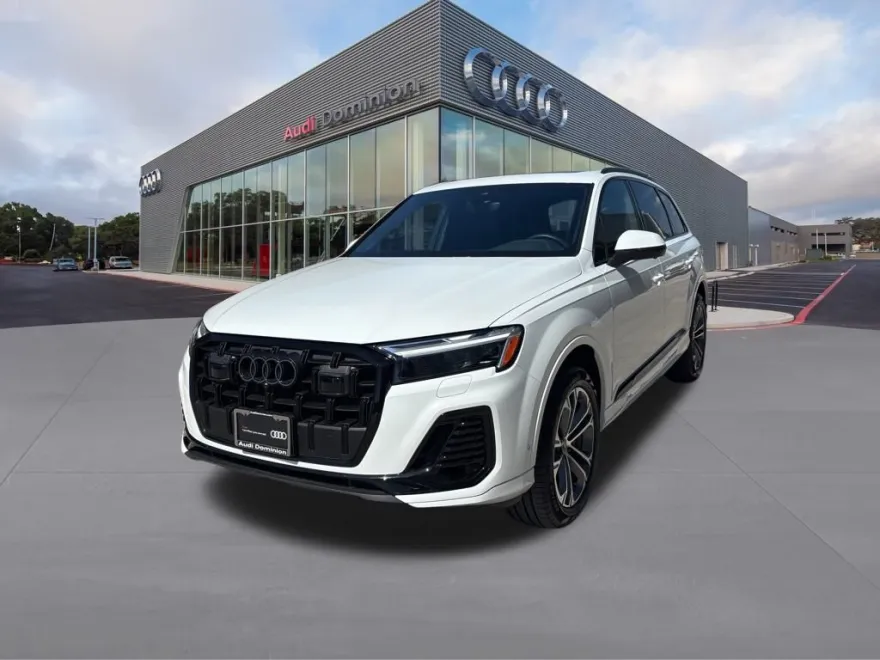 2025 Audi Q7 45 Premium Plus photo 1