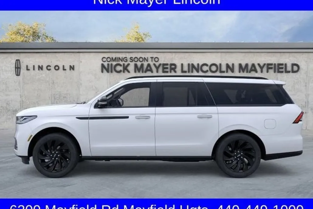 2025 Lincoln Navigator L Reserve photo 1