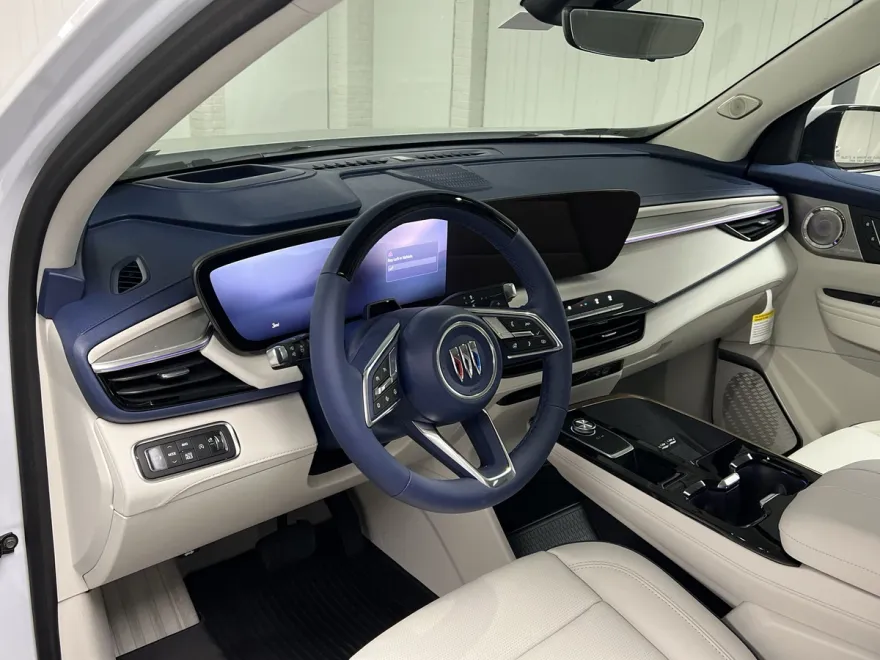 2026 Buick Enclave Avenir photo 1