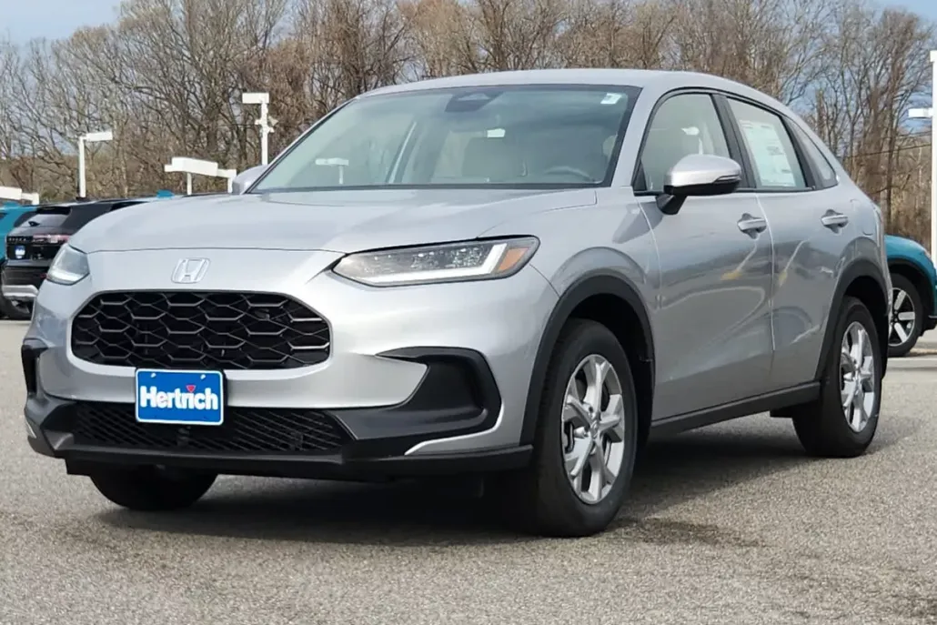 2025 Honda HR-V LX photo 1