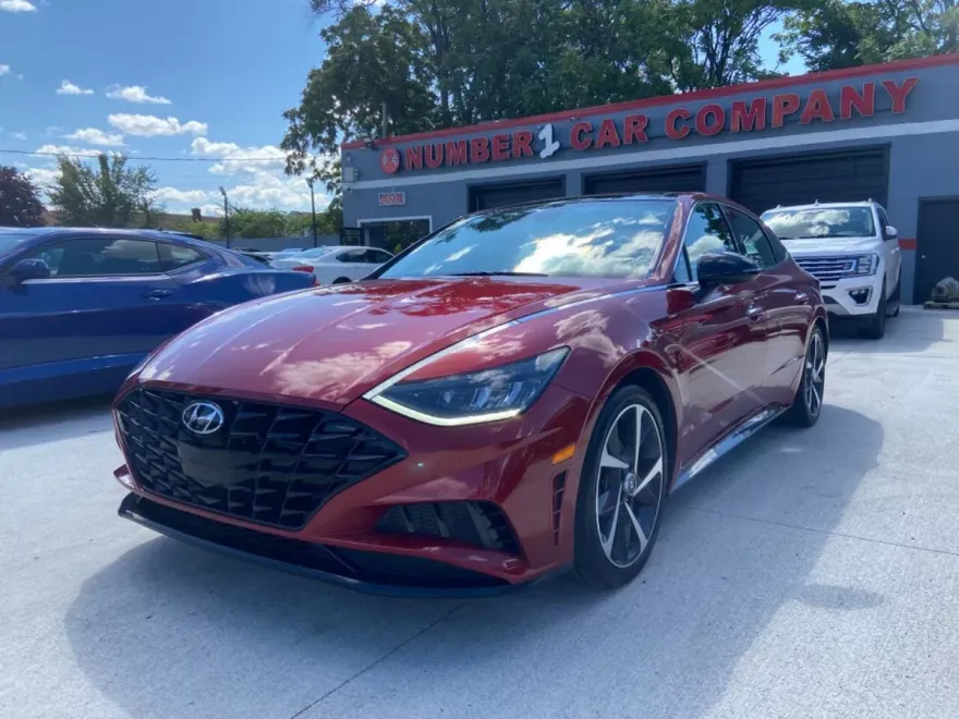 2023 Hyundai Sonata SEL Plus photo 1