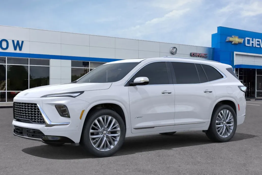 2026 Buick Enclave Avenir photo 1