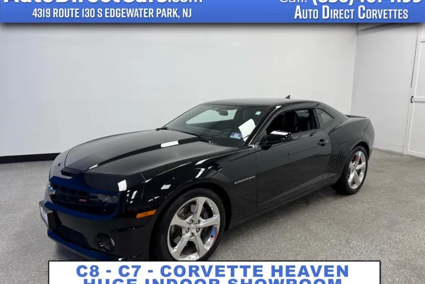 2013 Chevrolet Camaro 2SS RS photo 1