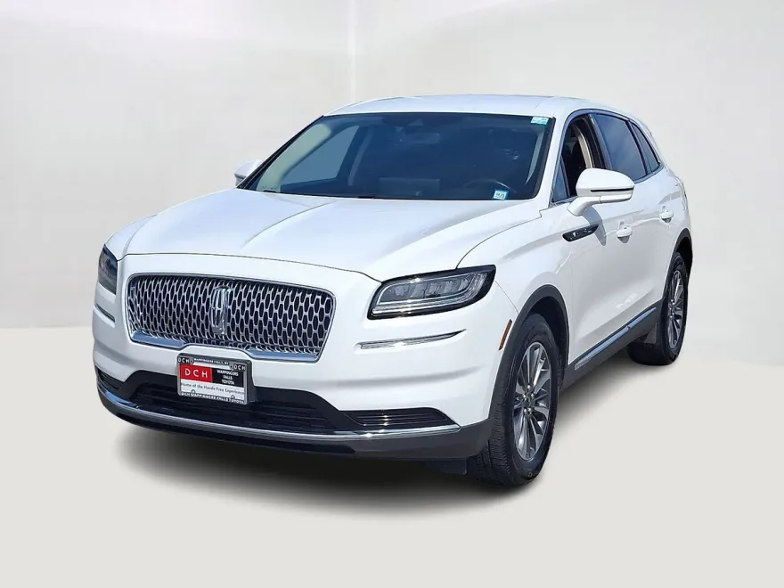 2021 Lincoln Nautilus Standard photo 1