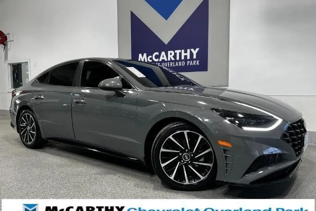 2021 Hyundai Sonata Limited photo 1