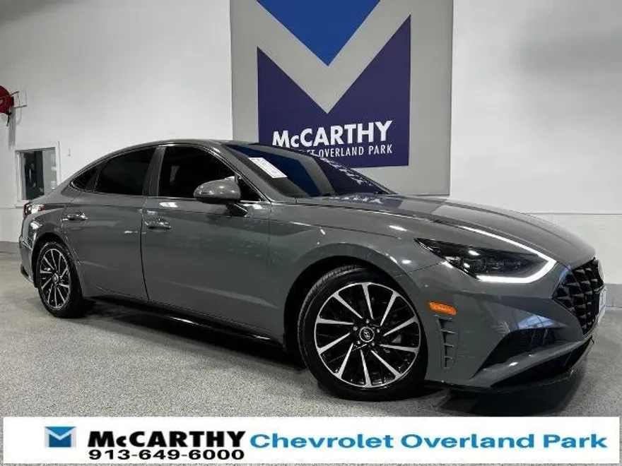 2021 Hyundai Sonata Limited photo 1