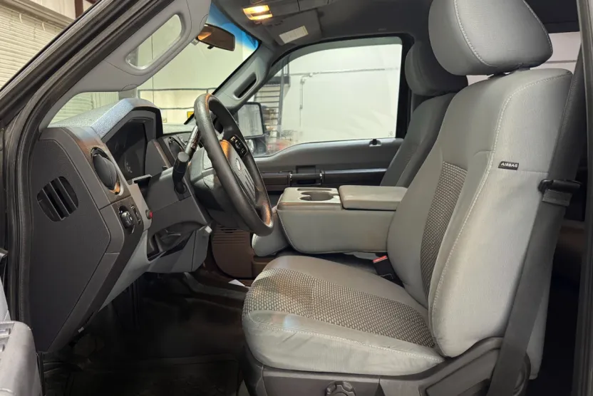 2014 Ford F-250 XL photo 1