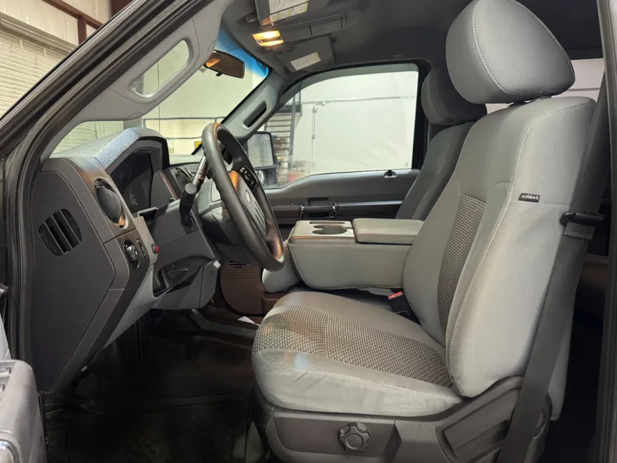 2014 Ford F-250 XL photo 1