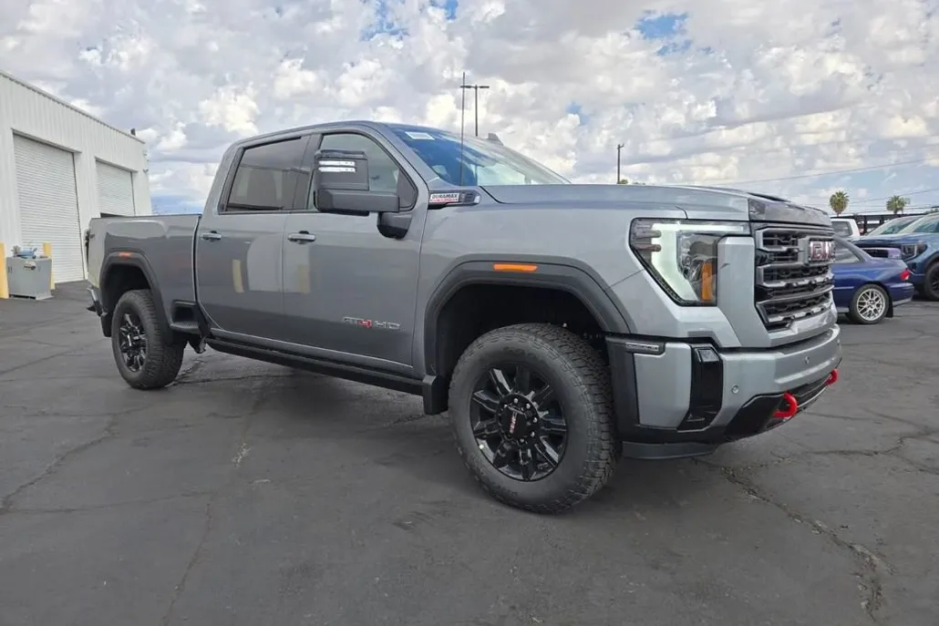 2026 Gmc Sierra 2500 HD AT4 photo 1