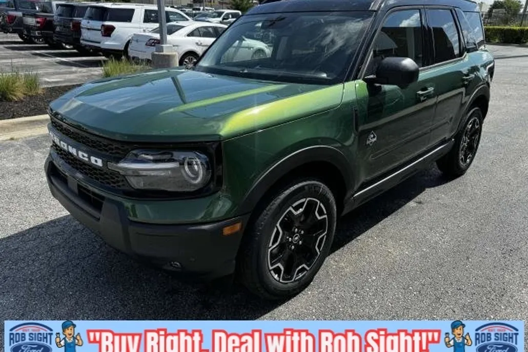 2025 Ford Bronco Sport Outer Banks photo 1