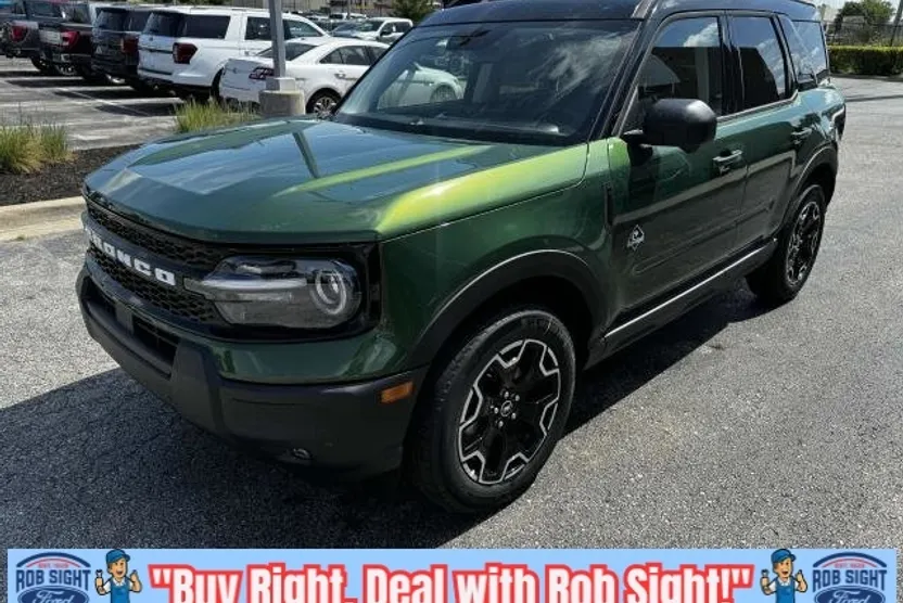 2025 Ford Bronco Sport Outer Banks photo 1