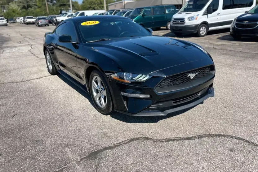 2020 Ford Mustang EcoBoost photo 1