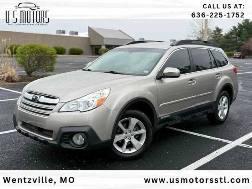 2014 Subaru Outback 2.5i Premium photo 1
