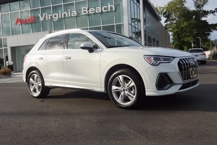2024 Audi Q3 Premium S line photo 1