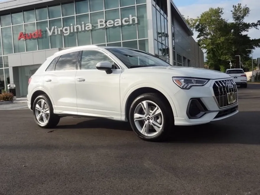 2024 Audi Q3 Premium S line photo 1