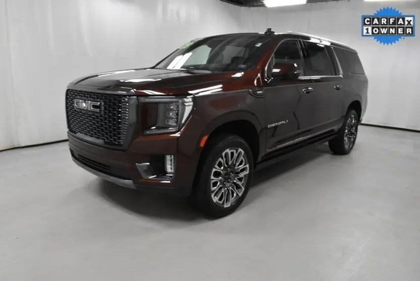 2023 Gmc Yukon XL Denali Ultimate photo 1