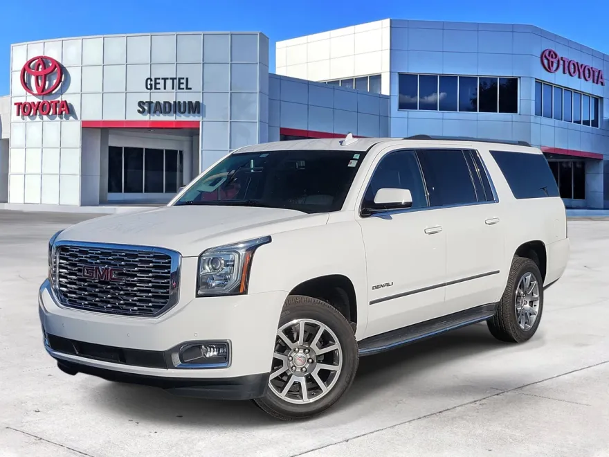 2020 Gmc Yukon XL Denali photo 1