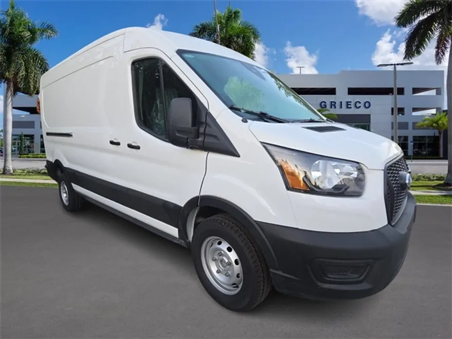2025 Ford Transit Cargo Van photo 1