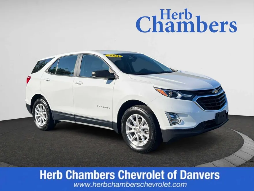 2021 Chevrolet Equinox LS photo 1