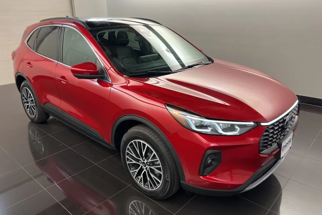 2024 Ford Escape Plug-In Hybrid Base photo 1