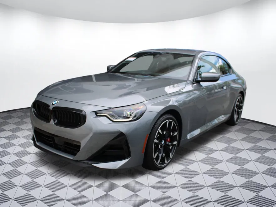 2025 Bmw 230i xDrive Coupe photo 1