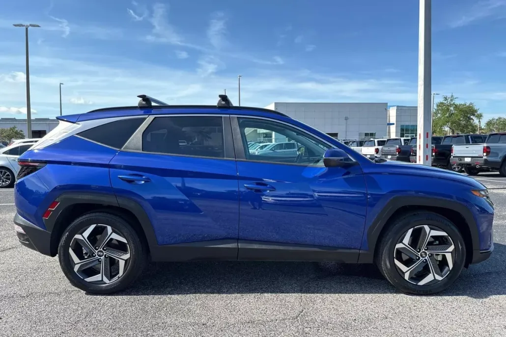 2022 Hyundai Tucson SEL photo 1