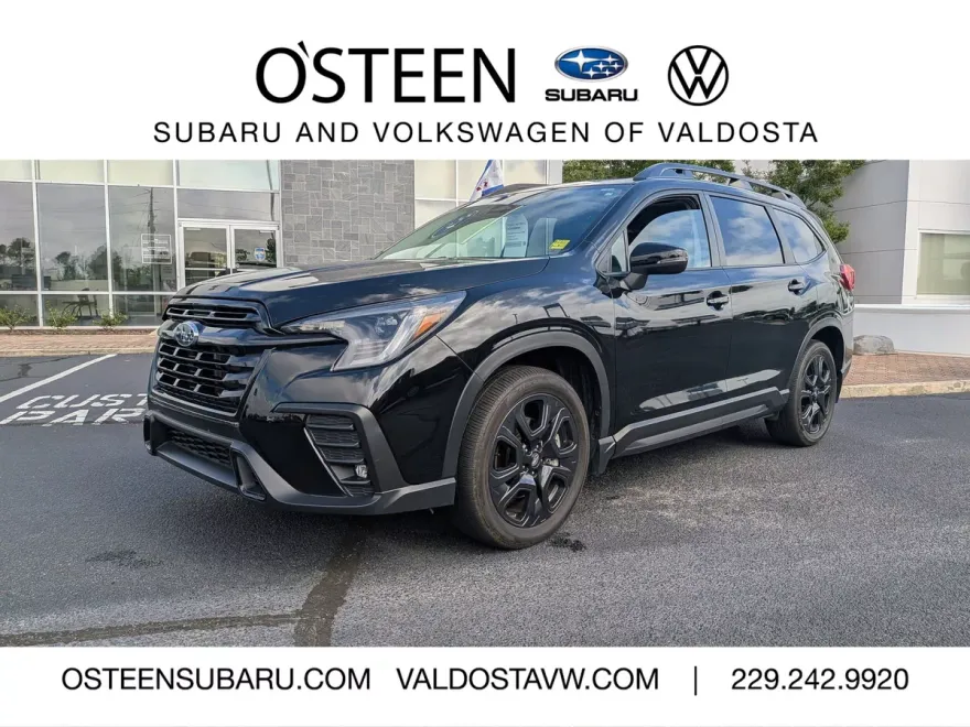 2023 Subaru Ascent Onyx Edition photo 1