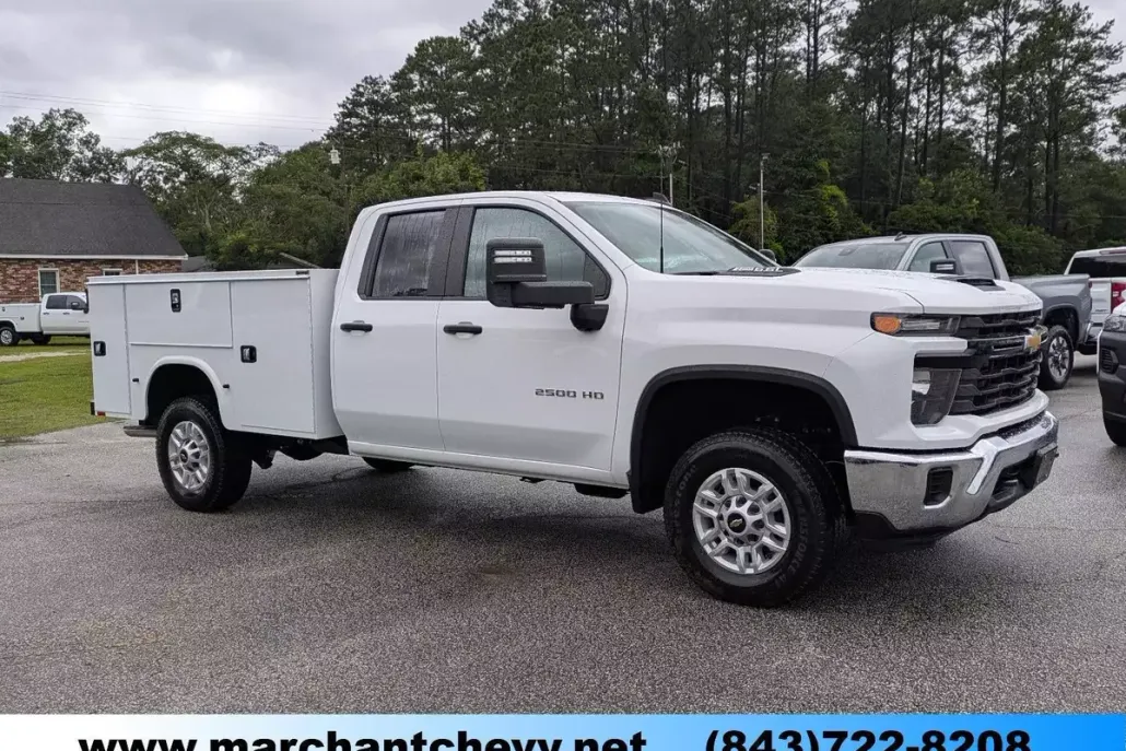 2025 Chevrolet Silverado 2500HD photo 1