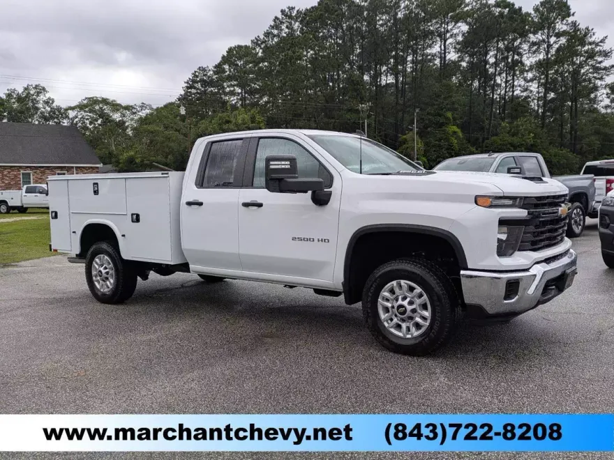 2025 Chevrolet Silverado 2500HD photo 1