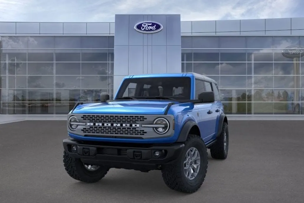 2025 Ford Bronco Badlands photo 1
