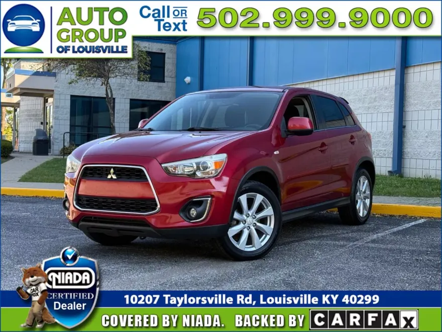 2014 Mitsubishi Outlander Sport SE photo 1