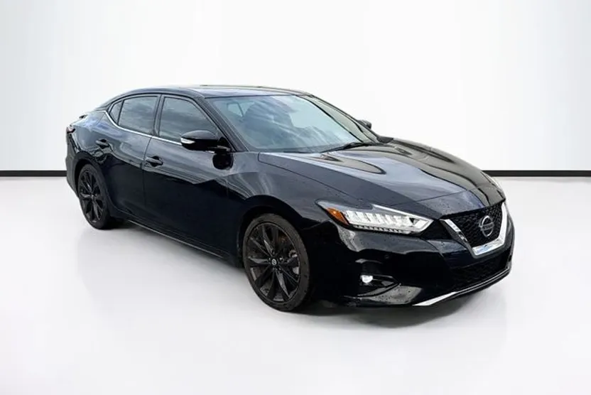 2019 Nissan Maxima SR photo 1
