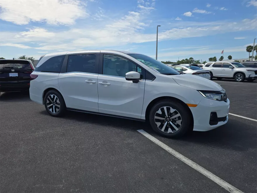 2026 Honda Odyssey EX-L photo 1