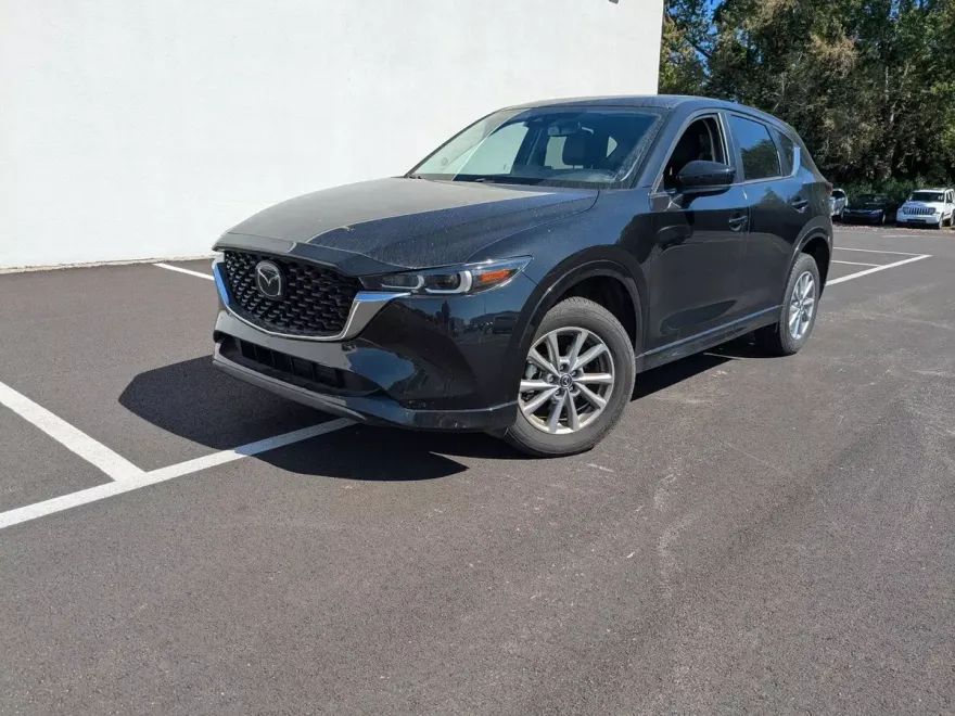 2025 Mazda CX-5 2.5 S Preferred photo 1